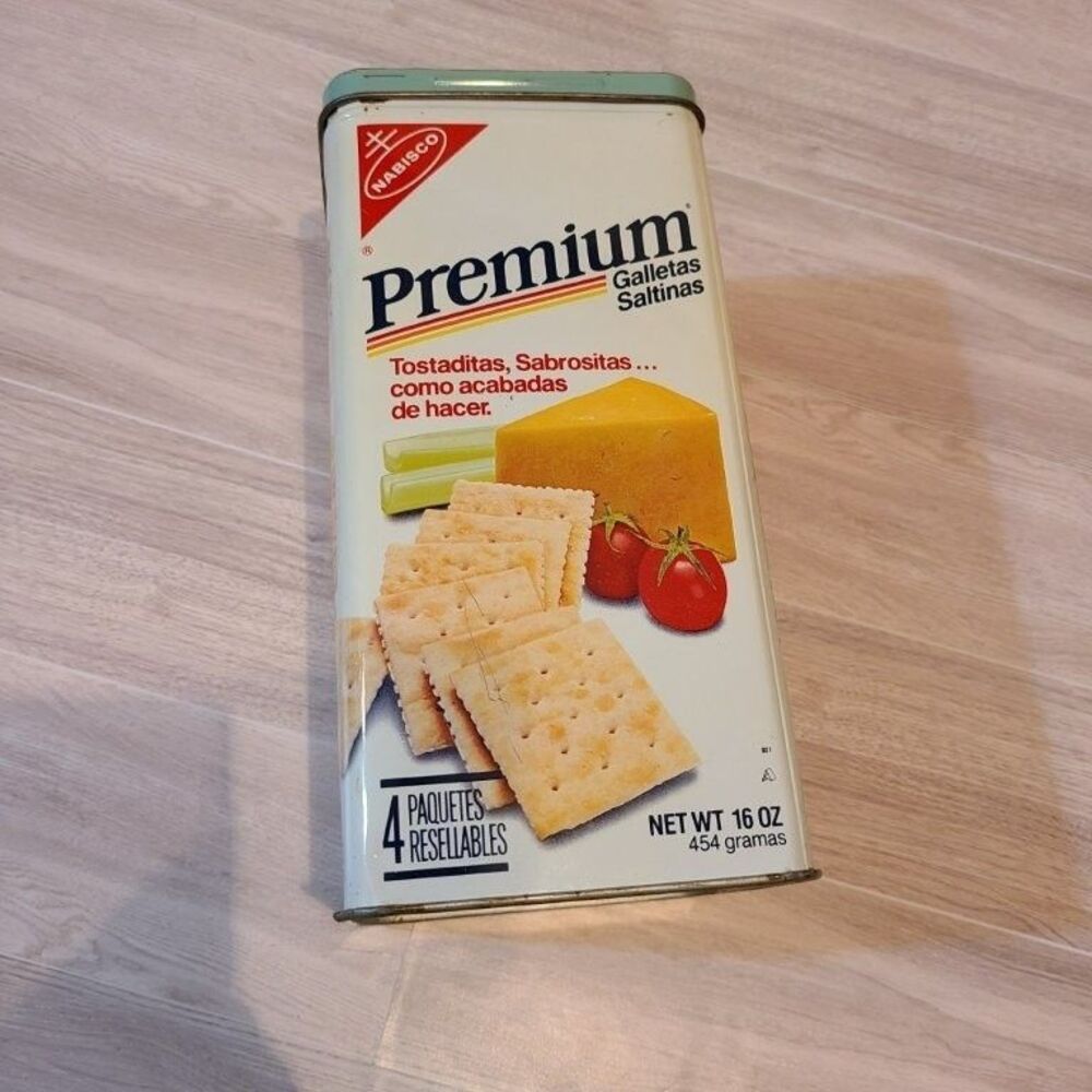 Vintage 1978 Nabisco Premium Saltine Crackers Tin 16 oz Metal Container Blue Lid